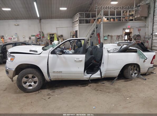 1C6SRFBT2MN554939 2021 RAM 1500 White 