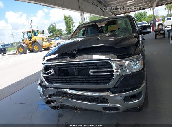 1C6SRFBT3LN136730 2020 RAM 1500 Dark Blue Instrument cluster view