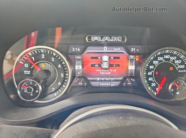 1C6SRFBT3LN146559 2020 RAM 1500 Red 