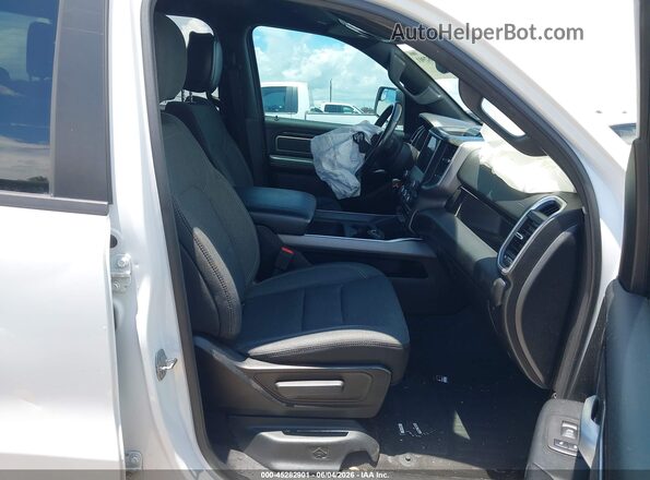 1C6SRFBT4KN921918 2019 RAM 1500 White Սալոնի դիմացի տեսք