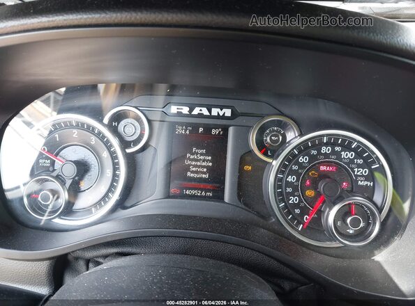 1C6SRFBT4KN921918 2019 RAM 1500 White Հետևի նստատեղերի տեսք