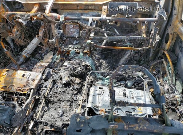 1C6SRFBT4LN136820 2020 RAM 1500 Burn Вид панелі приладів