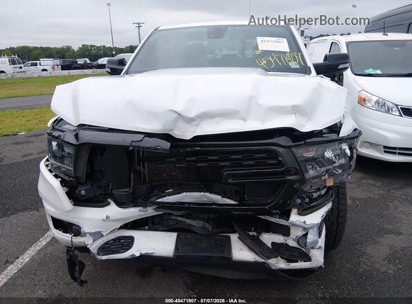 1C6SRFBT5NN160207 2022 RAM 1500 White Вид щитка приладів