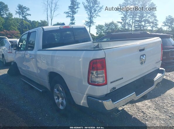 1C6SRFBT6NN205459 2022 RAM 1500 White Rear left
