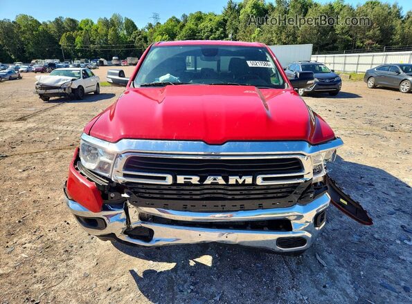 1C6SRFBT7MN787635 2021 RAM 1500 Красный Вид спереди