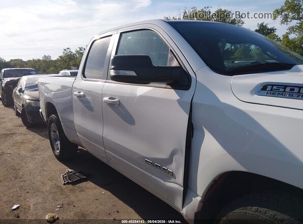 1C6SRFBT9MN759934 2021 RAM 1500 White Rear interior view