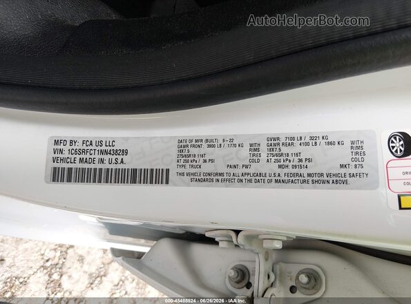 1C6SRFCT1NN438289 2022 RAM 1500 White Widok komory silnika