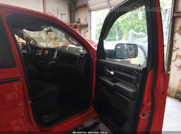 1C6SRFCT4LN109065 2020 RAM 1500 Red Vista interior delantera