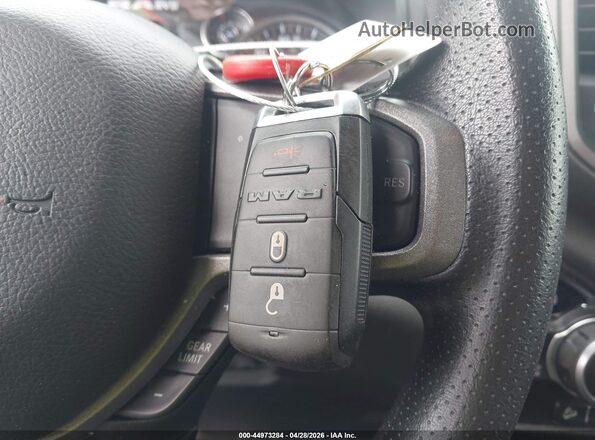 1C6SRFCT8NN438161 2022 RAM 1500 White Հետևի տեսք