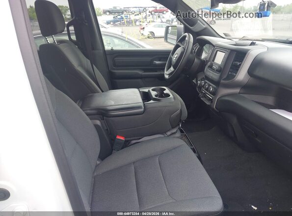 1C6SRFCT8NN438161 2022 RAM 1500 White Սալոնի դիմացի տեսք