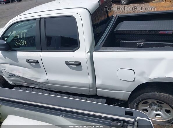 1C6SRFCT8NN438161 2022 RAM 1500 White Սալոնի հետևի տեսք