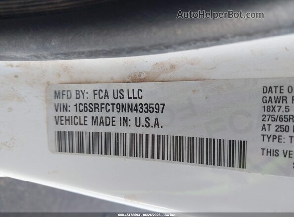 1C6SRFCT9NN433597 2022 RAM 1500 White Widok komory silnika
