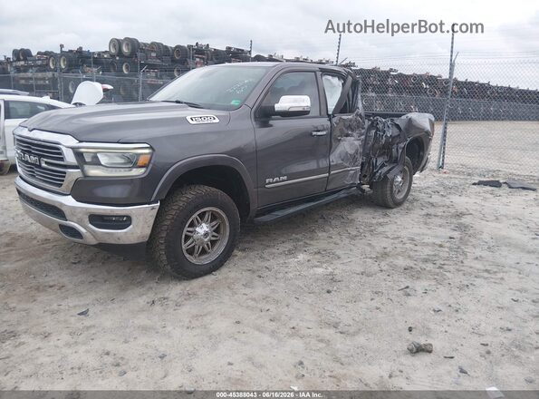 1C6SRFDT8LN227540 2020 RAM 1500 Gray Առջևի ձախ երեք քառորդ տեսարան