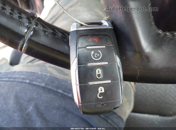 1C6SRFDTXKN806575 2019 RAM 1500 Black Вид панелі приладів