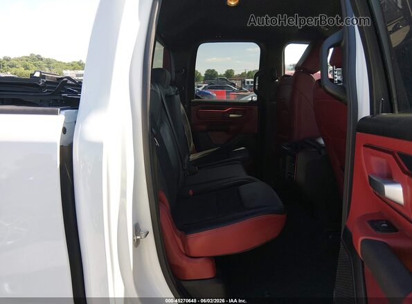 1C6SRFET8LN295772 2020 RAM 1500 White Vista de la etiqueta del VIN