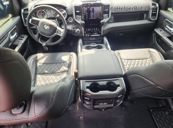 1C6SRFFP2SN760224 2025 RAM 1500 Gray 