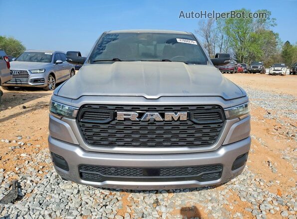 1C6SRFFP4SN654552 2025 RAM 1500 Silver Դիմացի տեսք