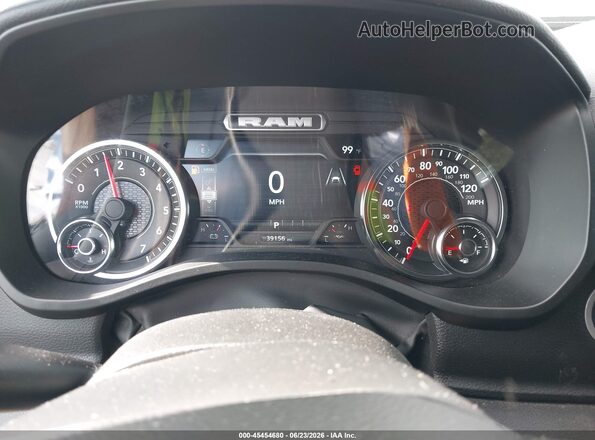 1C6SRFFP6SN562519 2025 RAM 1500 Silver უკანა სავარძლების ხედი