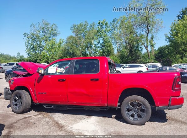 1C6SRFFP7SN520263 2025 RAM 1500 Red სალონის 360-გრადუსიანი ხედი