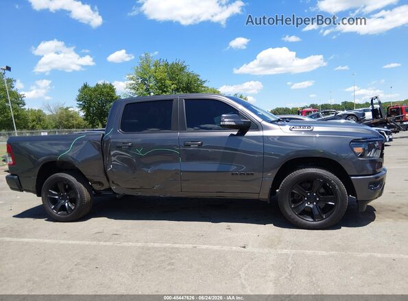 1C6SRFFT0LN287101 2020 RAM 1500 Gray Vista interior trasera