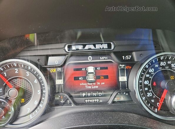 1C6SRFFT0LN388669 2020 RAM 1500 White Vista del cuadro de instrumentos