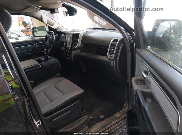 1C6SRFFT1KN783572 2019 RAM 1500 Black Սալոնի դիմացի տեսք