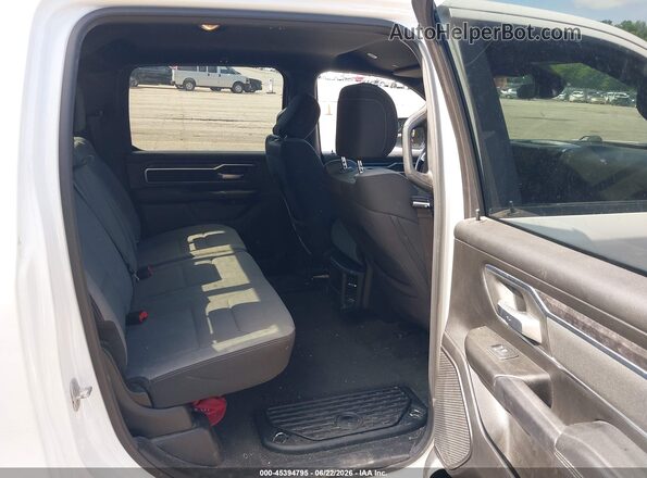 1C6SRFFT1RN184746 2024 RAM 1500 White Widok naklejki z numerem VIN