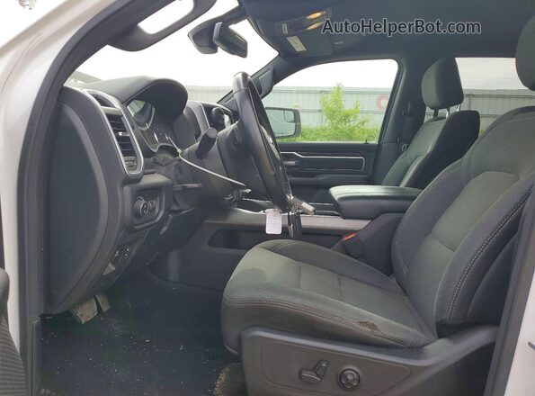 1C6SRFFT2KN575510 2019 RAM 1500 White Vista interior delantera
