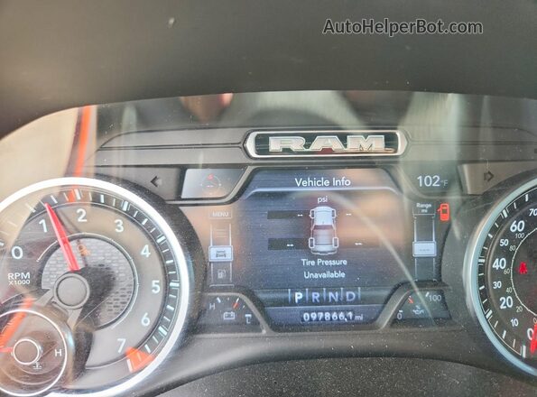 1C6SRFFT2KN585728 2019 RAM 1500 Red 