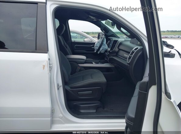 1C6SRFFT2LN182821 2020 RAM 1500 White Вид салону спереду