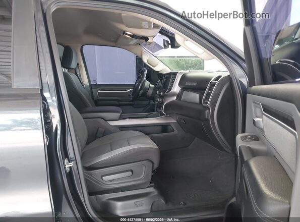 1C6SRFFT2LN212979 2020 RAM 1500 Blue Вид салону спереду