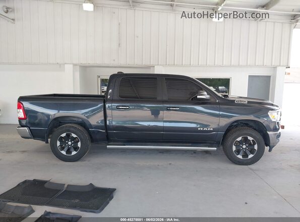 1C6SRFFT2LN212979 2020 RAM 1500 Blue Вид задньої частини салону