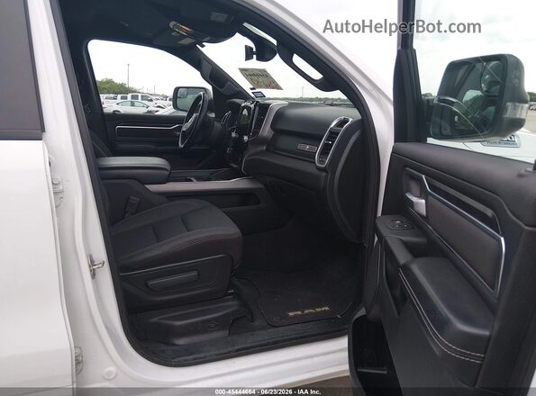 1C6SRFFT2RN123597 2024 RAM 1500 White წინა სალონის ხედი