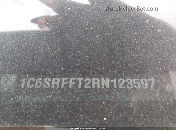1C6SRFFT2RN123597 2024 RAM 1500 White ძრავის განყოფილების ხედი