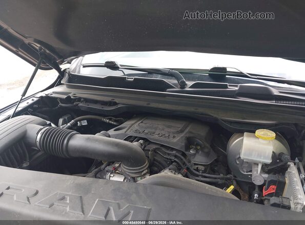 1C6SRFFT3LN175859 2020 RAM 1500 Black Rear view