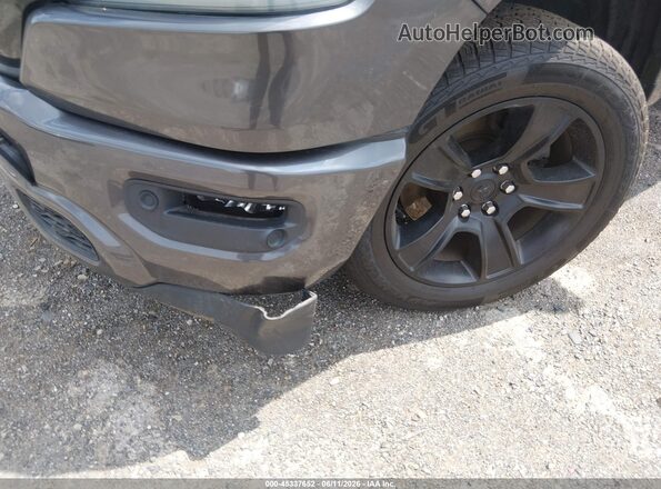 1C6SRFFT3MN807096 2021 RAM 1500 Gray Vista frontal