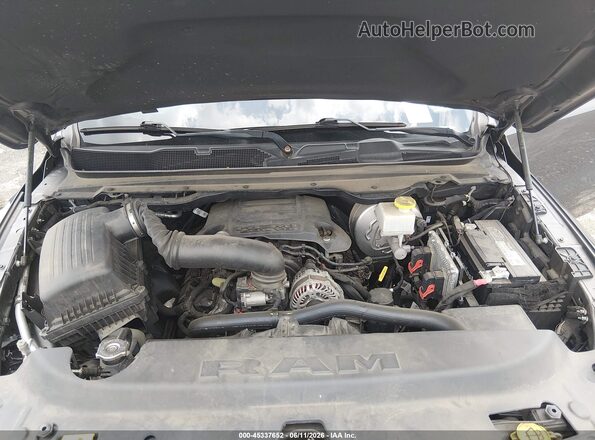 1C6SRFFT3MN807096 2021 RAM 1500 Gray Vista trasera