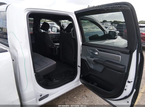 1C6SRFFT3NN356172 2022 RAM 1500 White Widok naklejki z numerem VIN