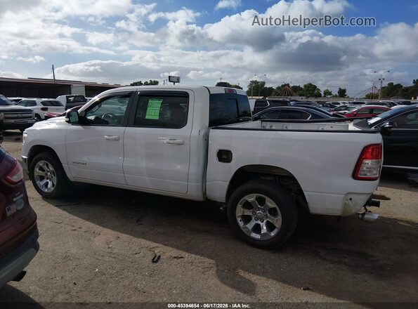 1C6SRFFT3NN356172 2022 RAM 1500 White 