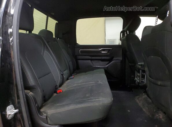 1C6SRFFT4KN892317 2019 RAM 1500 Black Vista de los asientos traseros