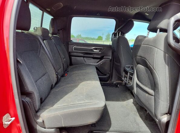 1C6SRFFT4MN674297 2021 RAM 1500 Red Հետևի նստատեղերի տեսք