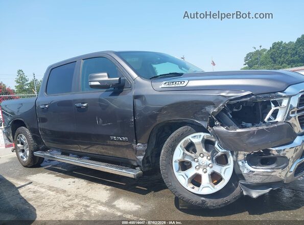 1C6SRFFT5KN782375 2019 RAM 1500 Gray Вид задньої частини салону