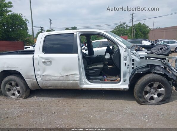 1C6SRFFT5LN213155 2020 RAM 1500 White Սարքավորումների վահանակի տեսք