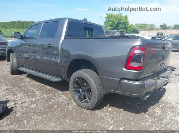 1C6SRFFT5MN585547 2021 RAM 1500 Gray Trasero izquierdo