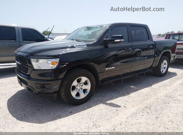 1C6SRFFT6KN533034 2019 RAM 1500 Black წინა მარცხენა ხედი სამი მეოთხედიდან