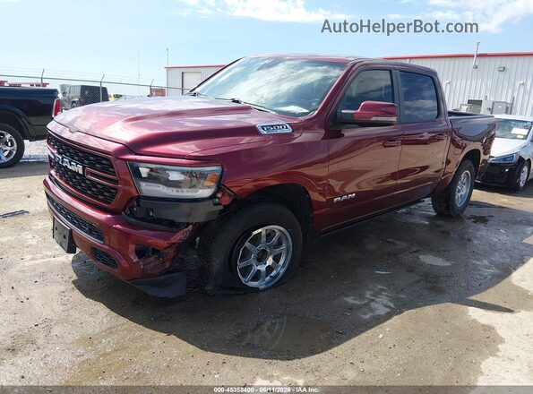 1C6SRFFT6PN611898 2023 RAM 1500 Burgundy წინა მარცხენა ხედი სამი მეოთხედიდან