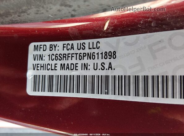 1C6SRFFT6PN611898 2023 RAM 1500 Burgundy ძრავის განყოფილების ხედი