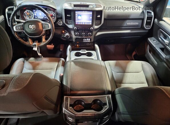 1C6SRFFT7KN734229 2019 RAM 1500 Red Dashboard view