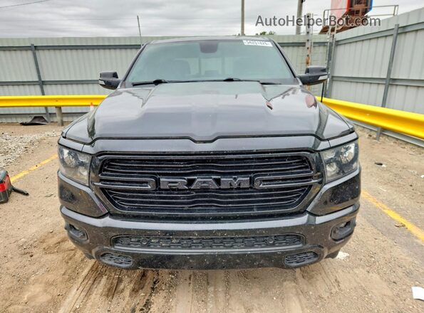 1C6SRFFT7LN378527 2020 RAM 1500 Black Widok z przodu