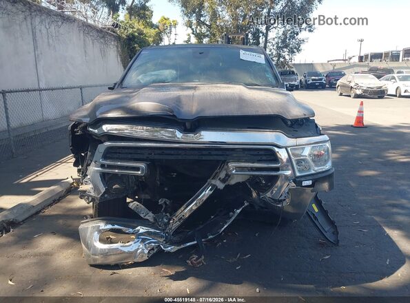 1C6SRFFT8KN714796 2019 RAM 1500 Gray Սարքավորումների վահանակի տեսք